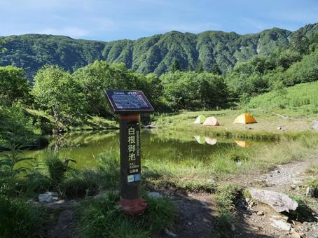 北岳 白根御池 北岳 白根御池 北岳,山小屋,白根御池小屋の写真素材