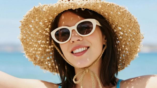 夏　女性の写真