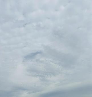 曇り空 空,雲,背景の写真素材