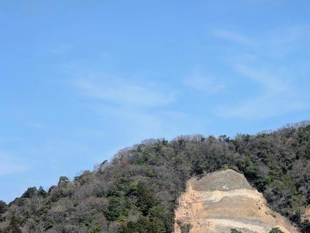 山肌が剥き出しになっている斜面 山肌が剥き出しになっている斜面 山肌,斜面,山並みの写真素材