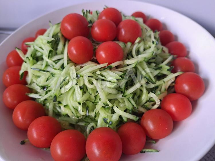 サラダ 夏野菜,夏,夏休みの写真素材