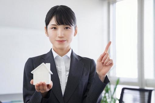 解釋房地產選擇的女商人, JPG 解釋房地產選擇的女商人, रियल एस्टेट, व्यापार, व्याख्या, JPG