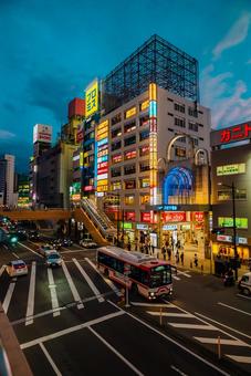 【宮城】仙台駅周辺の商店街 【宮城】仙台駅周辺の商店街 仙台駅,宮城,夕日の写真素材