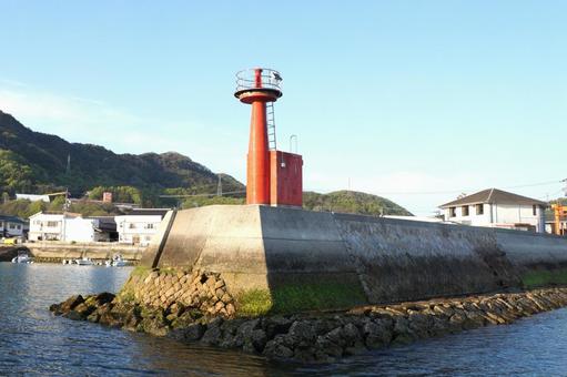 広島県竹原市の忠海港東防波堤灯台1 忠海港東防波堤灯台,灯台,大久野島の写真素材