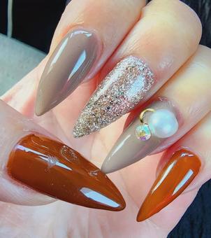 ハンドネイル ハンドネイル,爪,秋ネイルの写真素材