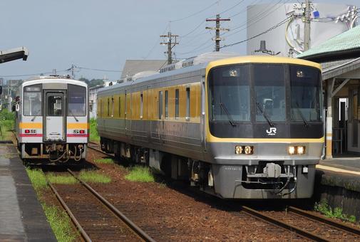 キヤ141 キハ120 ディーゼルカー キヤ141 キハ120 ディーゼルカーの写真