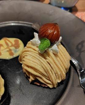 和栗のモンブラン モンブラン,ケーキ,栗の写真素材