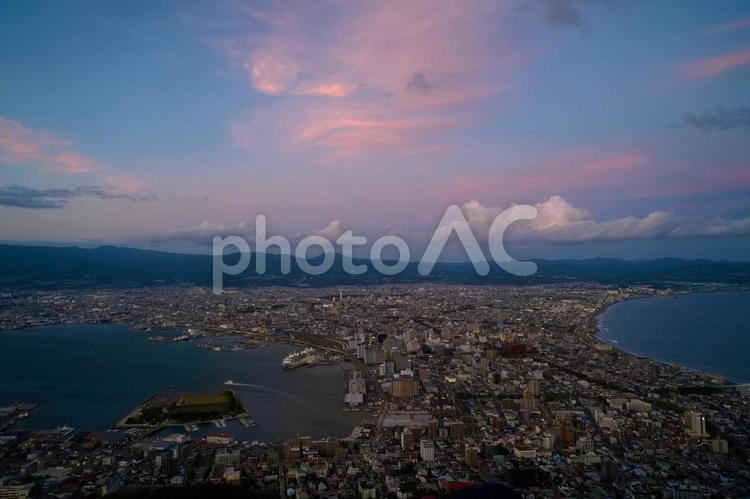 函館の夜景 夕焼け,夕暮れ,夜景の写真素材