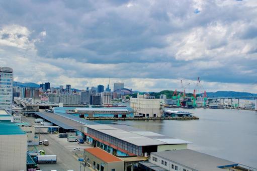 福岡市街並みと博多湾 福岡市街並みと博多湾の写真