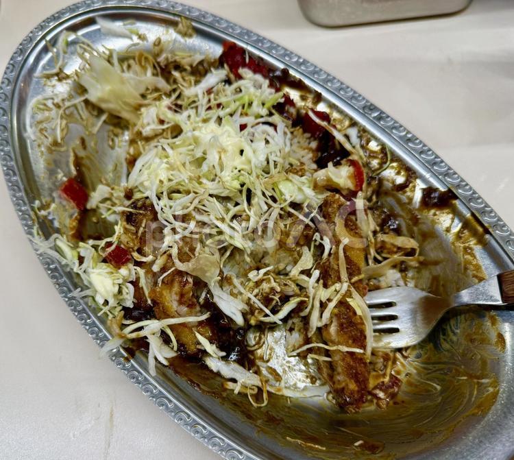 金沢カレー　食べかけ フードロス,食後,食べかけの写真素材