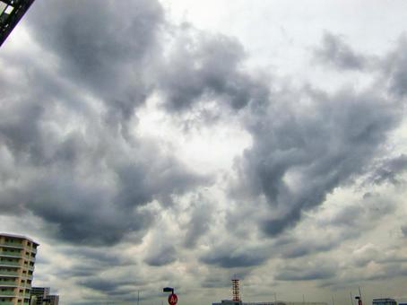 四月の雲-47 四月の雲-47の写真