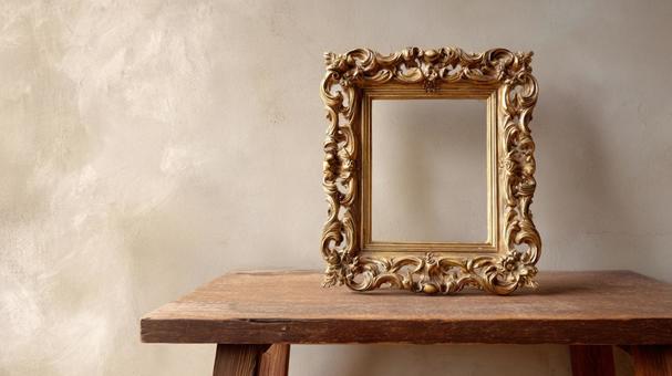 装飾美の金色額縁の写真