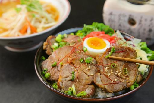 豚丼 豚丼の写真