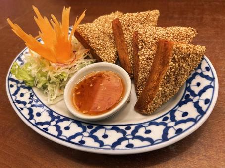 エビトースト 海老トースト,カノムパンナークン,トーストの写真素材