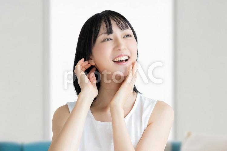 若い女性の美容イメージ 女性,美容,笑顔の写真素材