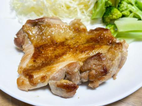 チキンステーキ チキンステーキ,チキンソテー,鶏肉の写真素材