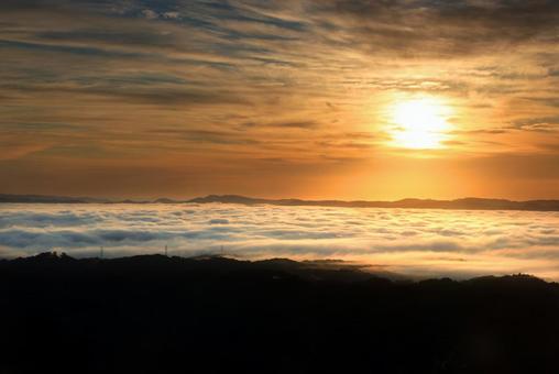 日の出と雲海 雲海,うんかい,ウンカイの写真素材