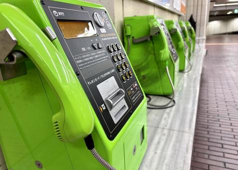 公衆電話 4 公衆電話,連絡手段,安否確認の写真素材