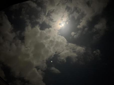 幻想的な夜空 空,月,十五夜の写真素材