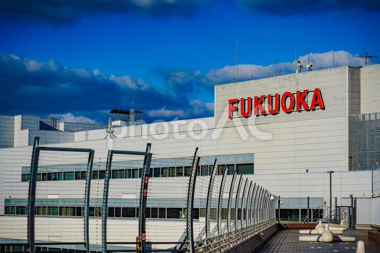 福岡空港の外観 福岡,空港,看板の写真素材