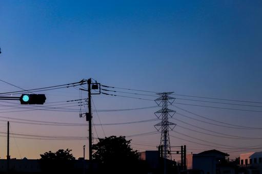 夕暮れの街 夕暮れの街 夕暮れの街,シルエット,グラデーションの写真素材
