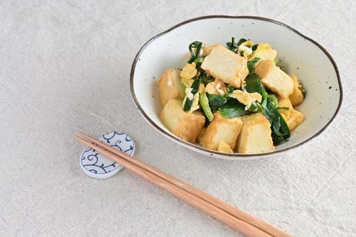 Chive and egg (with deep-fried tofu), JPG Chive and egg (with deep-fried tofu), JPG