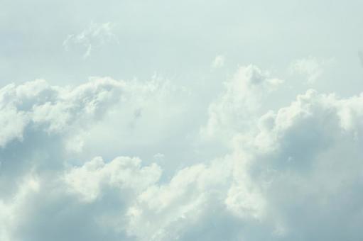 雲 ７月 Julyの写真