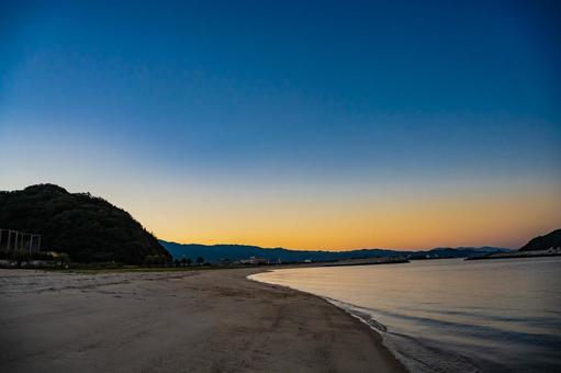 四国　愛媛県　星の浦海浜公園の朝 星の浦海浜公園,公園,瀬戸内海の写真素材