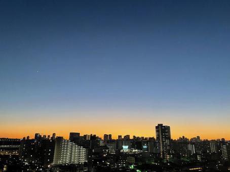 夕暮れと街並み 夕暮れと街並み 夕暮れ,街並み,都会の写真素材