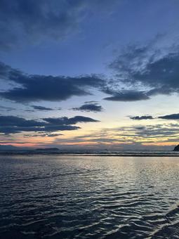 父母が浜の夕焼け　 香川県,父母が浜,夕焼けの写真素材