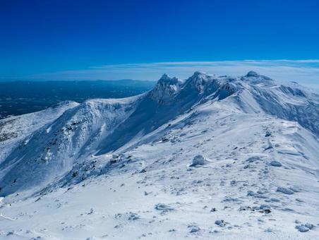 厳冬期安達太良山稜線 安達太良山,厳冬期,日本百名山の写真素材