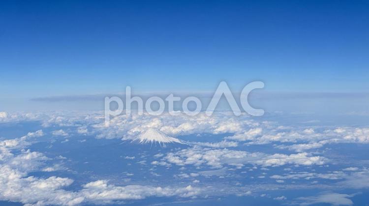 富士山を機上から撮影 富士山,日本の象徴,飛行機からの景色の写真素材