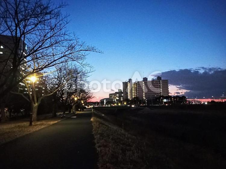 日没後の風景　夕暮れ 晴れ,風景,景色の写真素材
