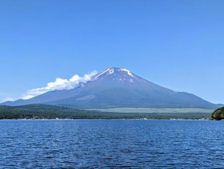 青い空青い富士青い湖 富士山,山中湖,自然の写真素材