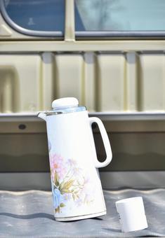 Photo, light tiger, insulation pot, pot, 