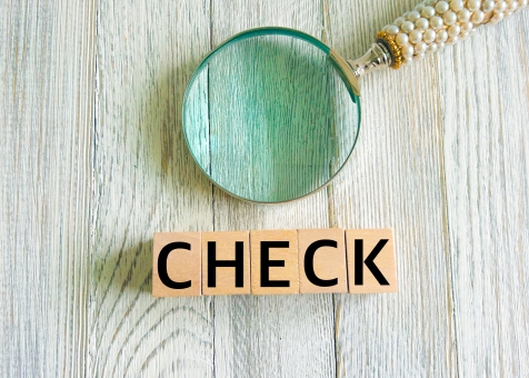 CHECK チェックする CHECK チェックする チェック,確認,注意の写真素材