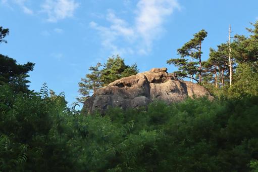 鬼面石(山形県南陽市) 鬼面石(山形県南陽市) 鬼面石,鬼面岩,石の写真素材