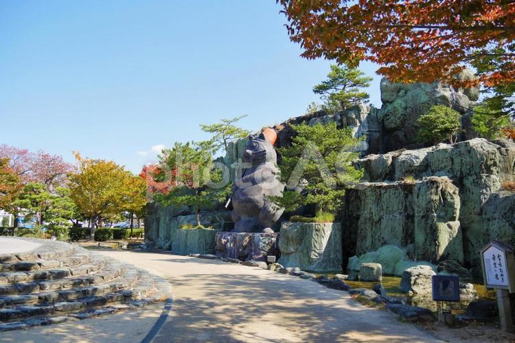 小松島市のたぬき広場（タヌキの銅像） たぬき,銅像,たぬき広場の写真素材