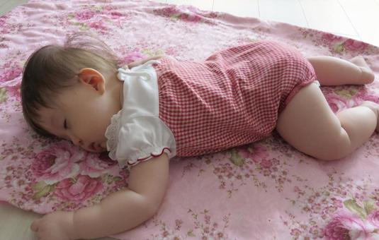 Baby in the afternoon Baby in the afternoon