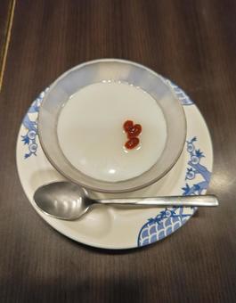 杏仁豆腐 杏仁豆腐の写真