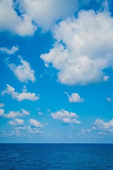 日本海　フェリーからの風景の写真