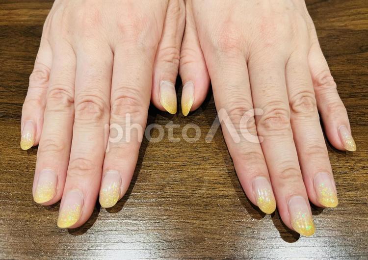 ジェルネイルラメグラ ジェルネイル,ネイルサロン,セルフネイルの写真素材