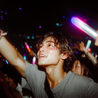 推しに届け!会場での大声援 推しに届け!会場での大声援の写真