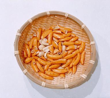 柿の種 柿の種,柿ピー,柿ピーナッツの写真素材