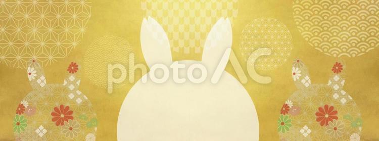金の和紙に干支の花柄のうさぎ　年賀状素材 金,和紙,年賀状の写真素材
