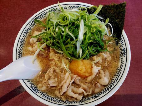 沖縄のラーメンの写真