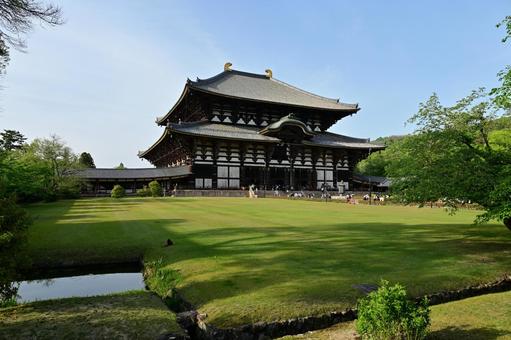 夕方の東大寺 奈良県 夕方の東大寺 奈良県 東大寺,奈良,大仏の写真素材