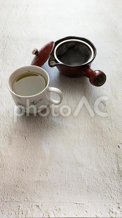 急須とカップのお茶③ 急須,お茶,カップの写真素材