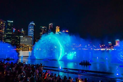 【シンガポール】マリーナベイサンズの噴水 シンガポール,マリーナベイサンズ,噴水の写真素材
