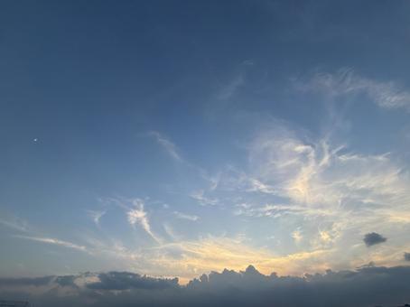不思議な雲と空 不思議な雲と空の写真